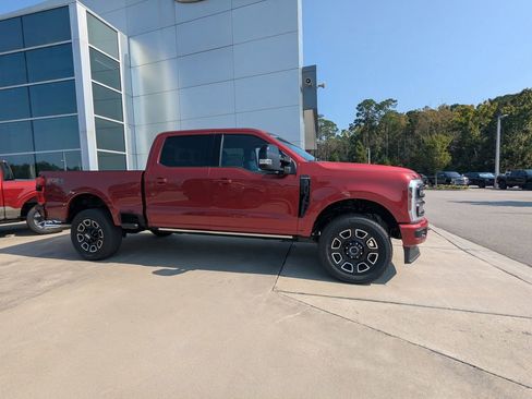 New 2026 Ford F350 Platinum w/ FX4 Off-Road Package image 3