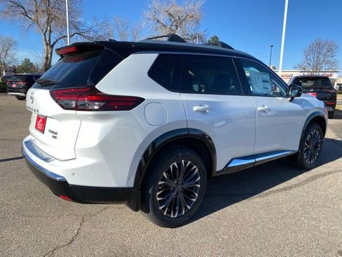 New 2026 Nissan Rogue Platinum w/ Platinum Premium Package image 5