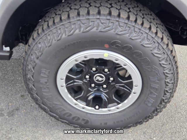 New 2026 Ford Bronco Badlands w/ Sasquatch Package AWD/4WD image 15