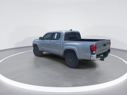 Used 2021 Toyota Tacoma SR5 image 5