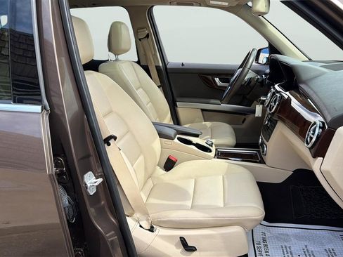 Used 2015 Mercedes-Benz GLK 350 4MATIC image 13