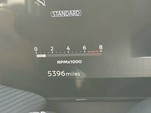Certified 2025 Nissan Kicks SR FWD image 25