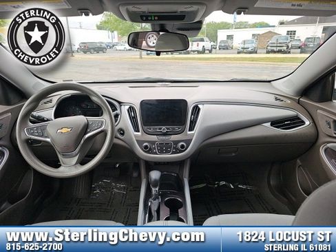 Used 2024 Chevrolet Malibu LT image 26