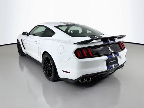 Used 2019 Ford Mustang Shelby GT350 w/ Technology Package RWD image 3