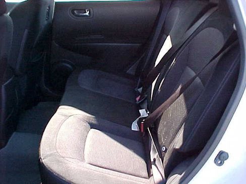 Used 2012 Nissan Rogue SV AWD/4WD image 14