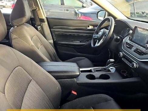 Used 2020 Nissan Altima 2.5 S image 6