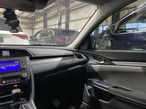 Used 2020 Honda Civic LX image 4