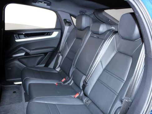 New 2026 Porsche Cayenne S AWD/4WD image 21