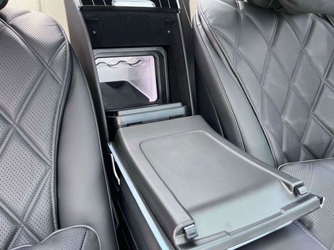 Used 2024 Mercedes-Benz Maybach S 680 4MATIC image 29