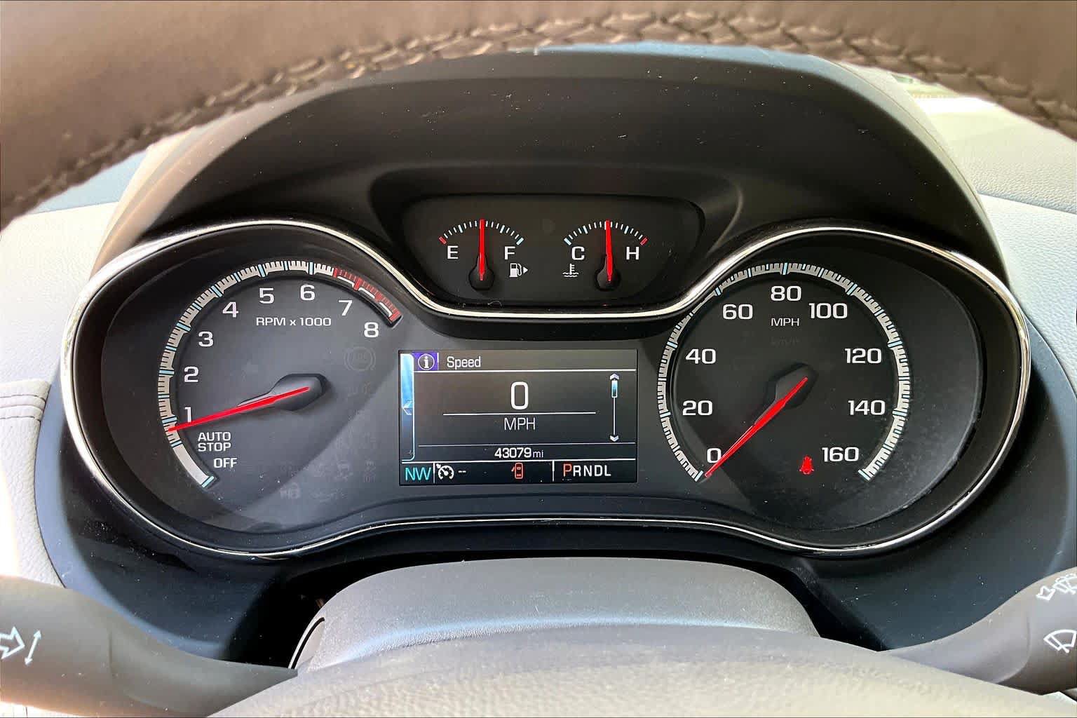 Used 2017 Chevrolet Cruze Premier FWD image 26