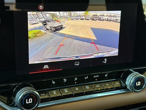 Certified 2024 GMC Canyon AT4 AWD/4WD image 20
