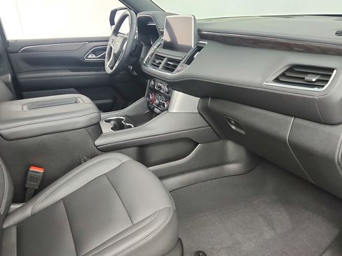 Used 2023 Chevrolet Tahoe LT w/ Luxury Package AWD/4WD image 30