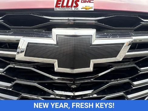 Used 2023 Chevrolet Traverse RS w/ LPO, Floor Liner Package image 32