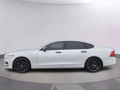 Used 2018 Volvo S90 T6 Momentum w/ Convenience Package