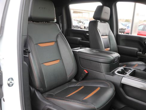 Used 2021 GMC Sierra 2500 AT4 w/ Gooseneck/5TH Wheel Package image 33