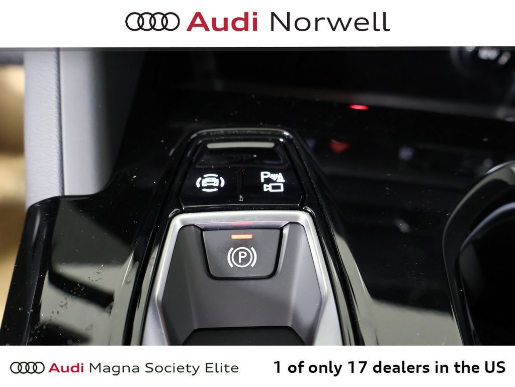 New 2026 Audi Q5 Premium AWD/4WD image 4