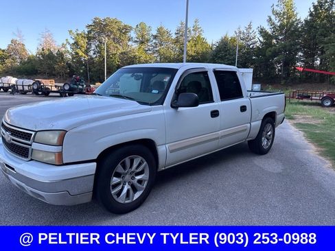Used 2006 Chevrolet Silverado 1500 LT w/ Light Duty Power Package RWD image 3