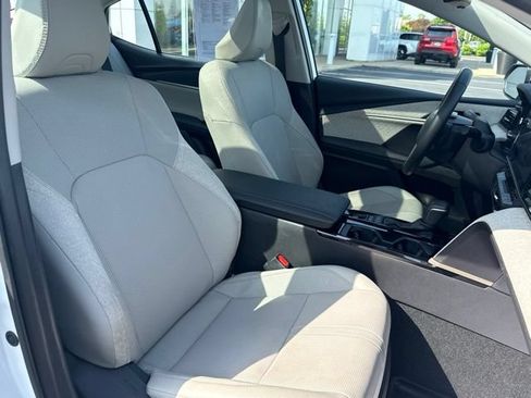 Used 2025 Toyota Camry XLE w/ Premium Plus Package FWD image 26