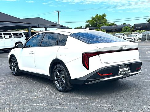 Used 2025 Kia K4 FWD image 6