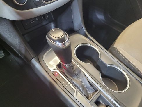 Used 2020 Chevrolet Equinox LS FWD image 26