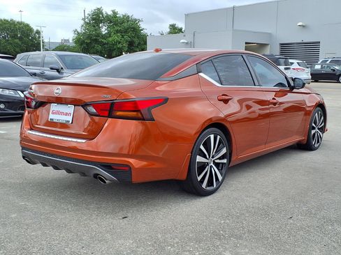 Used 2022 Nissan Altima 2.5 SR image 24