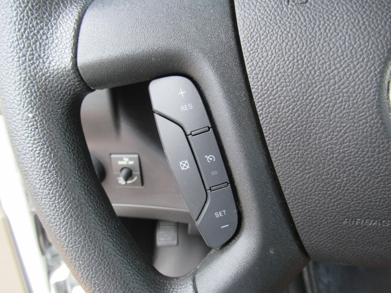 Used 2025 GMC Savana 2500 w/ Driver Convenience Package RWD image 27