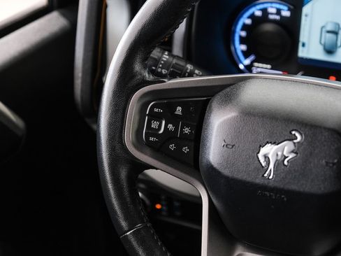 Used 2023 Ford Bronco Badlands AWD/4WD image 15