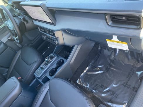 New 2026 Ford Maverick Lariat w/ Black Appearance Package image 12