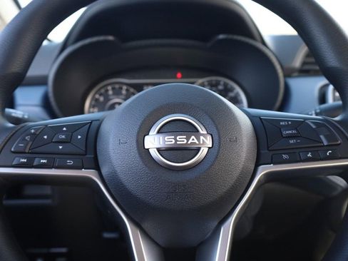 New 2025 Nissan Versa SV w/ Trunk Package image 9