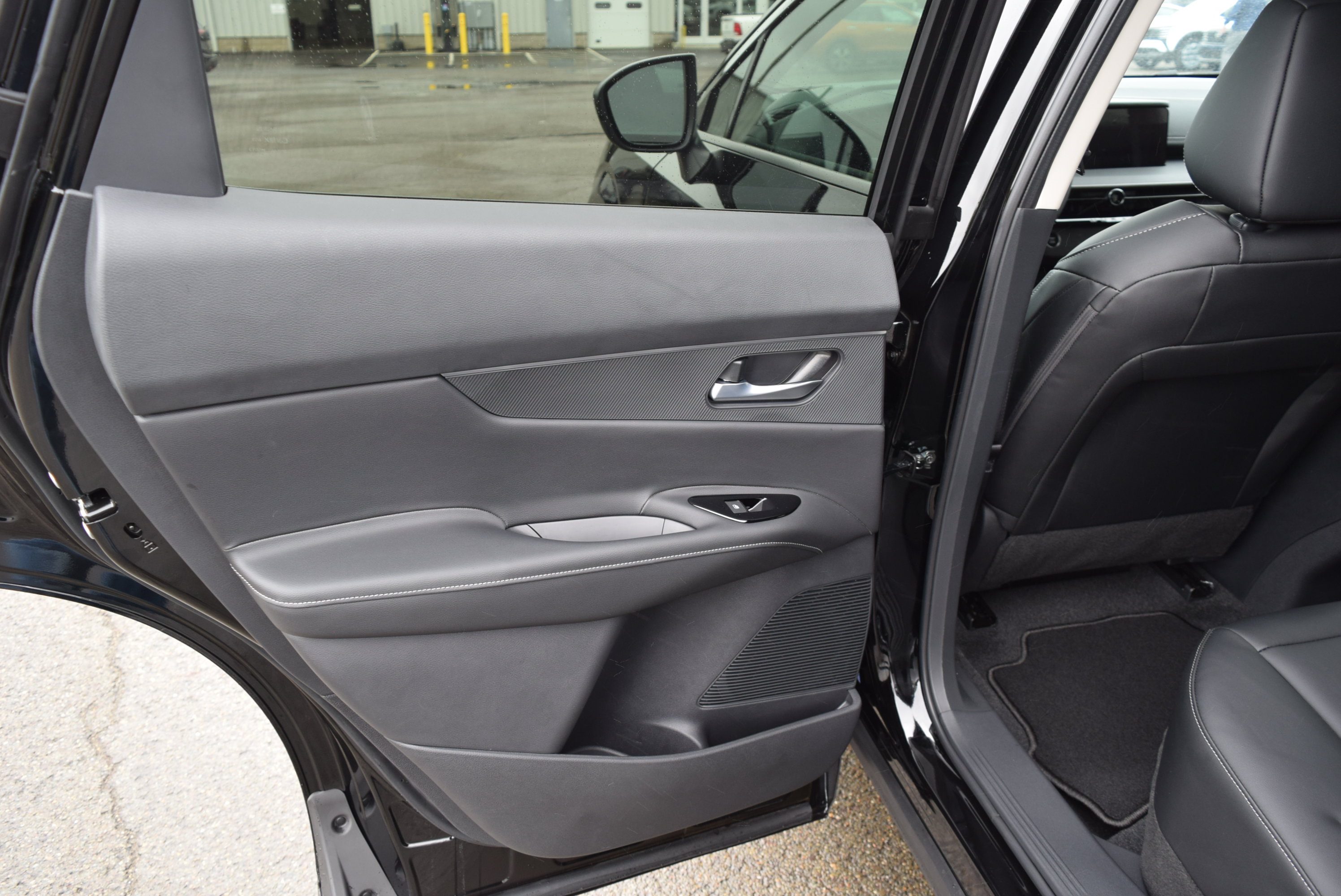 Certified 2026 Nissan Murano SV AWD/4WD image 10