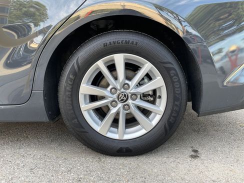 Used 2025 Toyota Camry LE image 30