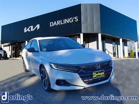 Used 2022 Honda Accord Sport image 3