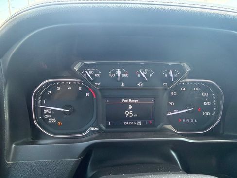 Used 2020 GMC Sierra 1500 Elevation w/ Elevation Value Package AWD/4WD image 6