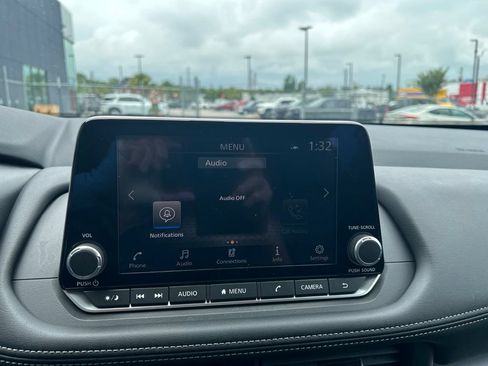 Certified 2026 Nissan Rogue SV w/ SV Premium Package FWD image 11