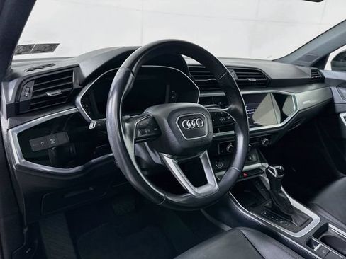Used 2024 Audi Q3 2.0T Premium AWD/4WD image 10