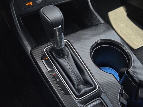 Used 2024 Honda Civic Sport image 29