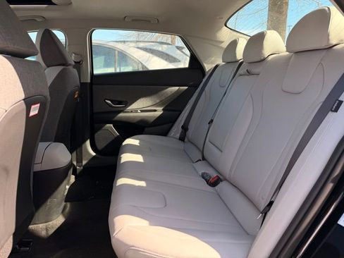 New 2026 Hyundai Elantra Limited FWD image 26