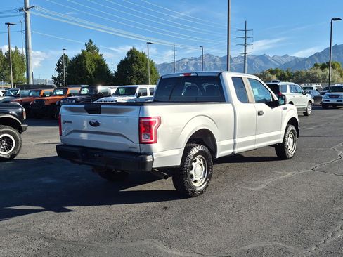 Used 2016 Ford F150 XL w/ Equipment Group 101A Mid AWD/4WD image 3