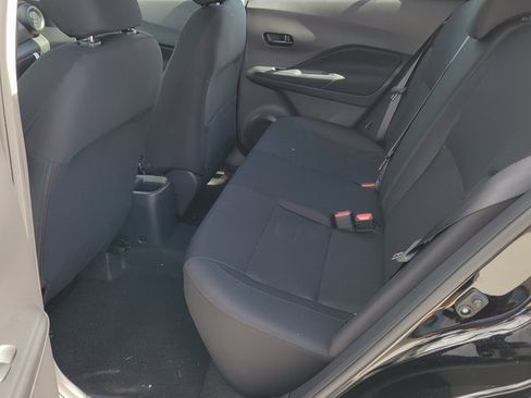 New 2025 Nissan Kicks Play S image 7