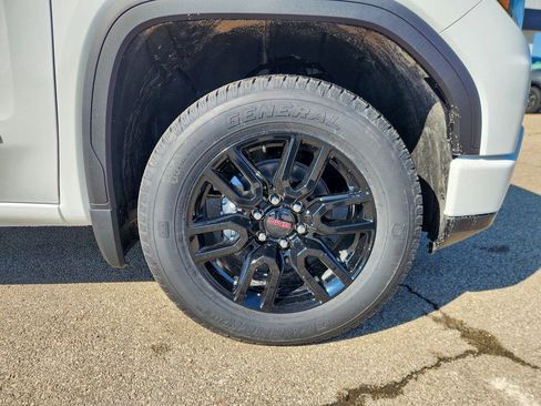 New 2026 GMC Sierra 1500 Pro w/ Graphite Edition image 26