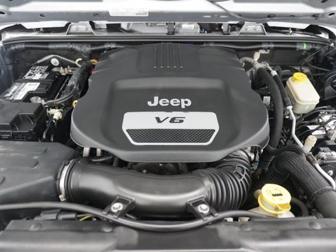 Used 2015 Jeep Wrangler Unlimited Sport w/ Quick Order Package 24S image 25