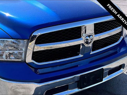 Used 2019 RAM 1500 Classic SLT w/ Luxury Group AWD/4WD image 32