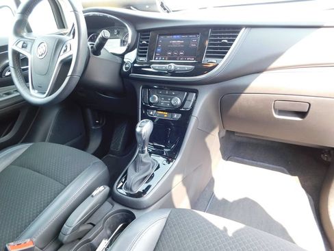 Used 2022 Buick Encore Preferred w/ Safety Package AWD/4WD image 18