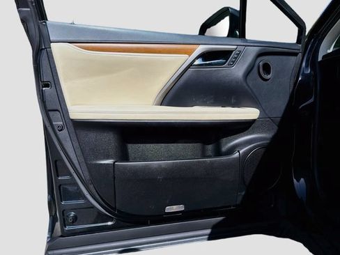 Certified 2022 Lexus RX 350 FWD w/ Premium Package image 22