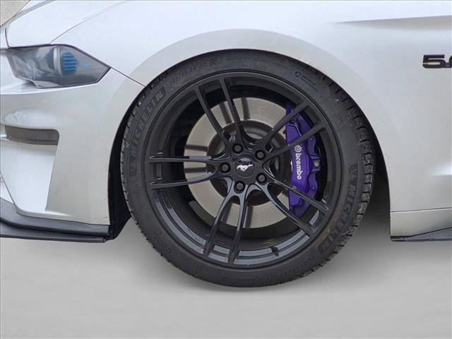 Used 2019 Ford Mustang GT Premium w/ GT Performance Package RWD image 9