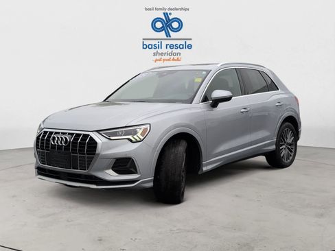 Used 2022 Audi Q3 2.0T Premium Plus w/ Premium Plus Package image 5