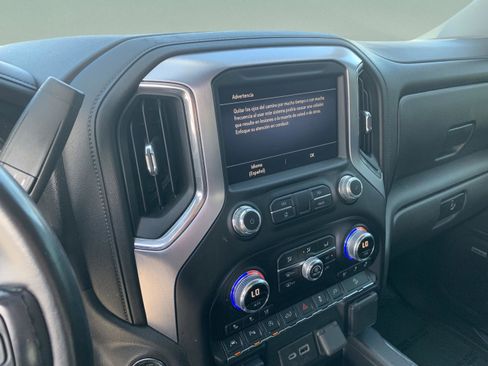 Used 2020 GMC Sierra 1500 SLT w/ SLT Premium Plus Package image 28