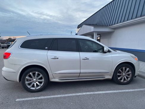 Used 2014 Buick Enclave Premium image 6