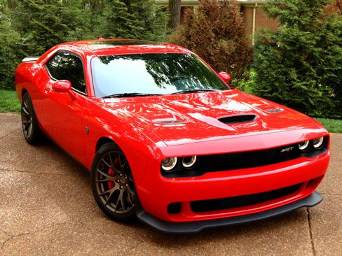 Used 2017 Dodge Challenger SRT Hellcat image 42