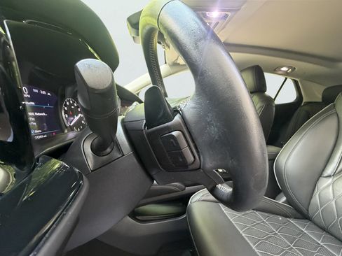 Used 2023 Buick Envision Avenir AWD/4WD image 29